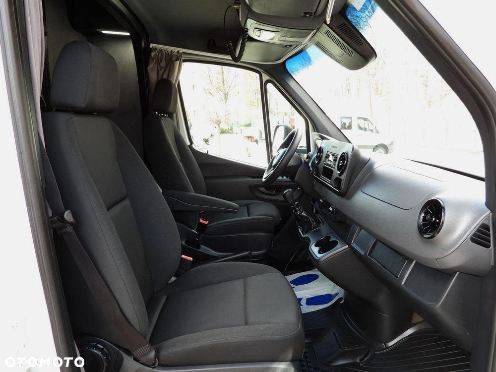Mercedes-Benz SPRINTER 317 PLANDEKA WINDA 8 PALET WEBASTO TEMPOMAT KLIMATYZACJA  170KM - 35