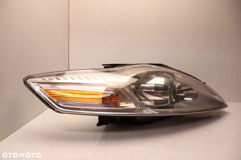 FORD MONDEO MK4 07R- REFLEKTOR PRAWY LAMPA PRAWA PRZEDNIA PRZÓD SOCZEWKA - 3