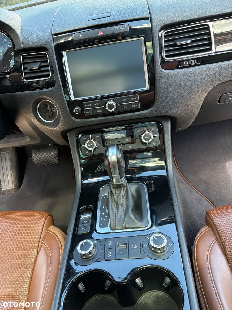 Volkswagen Touareg 3.0 V6 TDI Blue Motion DPF Automatik Edition X - 23