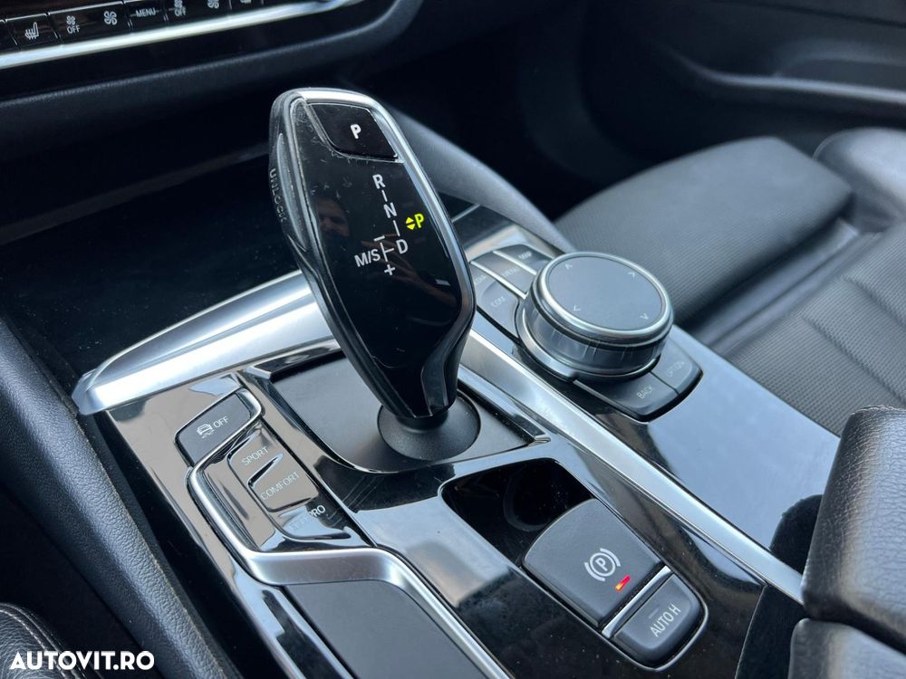 BMW 5 Series 2017 — imagine 13