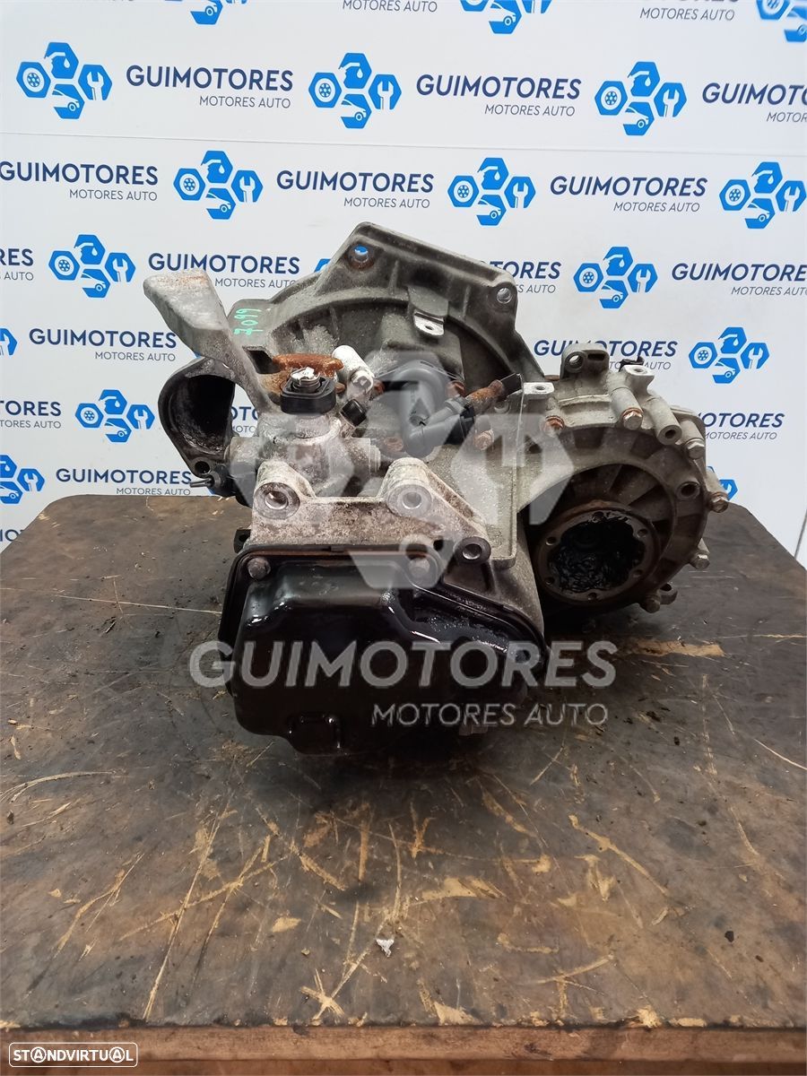 CAIXA VELOCIDADES VOLKSWAGEN POLO MATCH 1.2TDI 75CV, REF: MZK - MANUAL 5V - 1