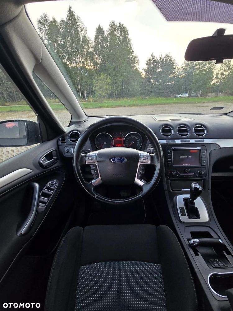 Ford S-Max 2.0 TDCi DPF Titanium - 17