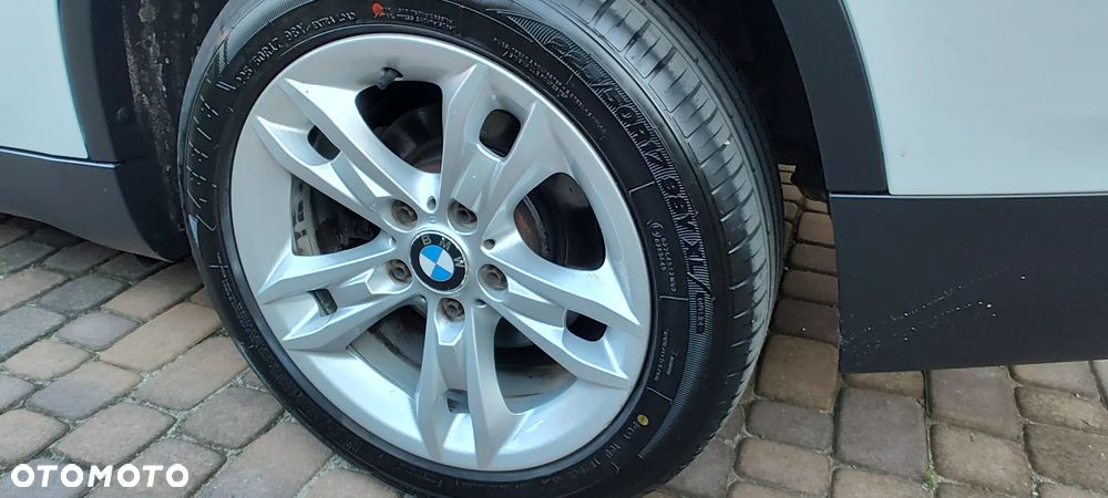 BMW X1 xDrive18d - 34