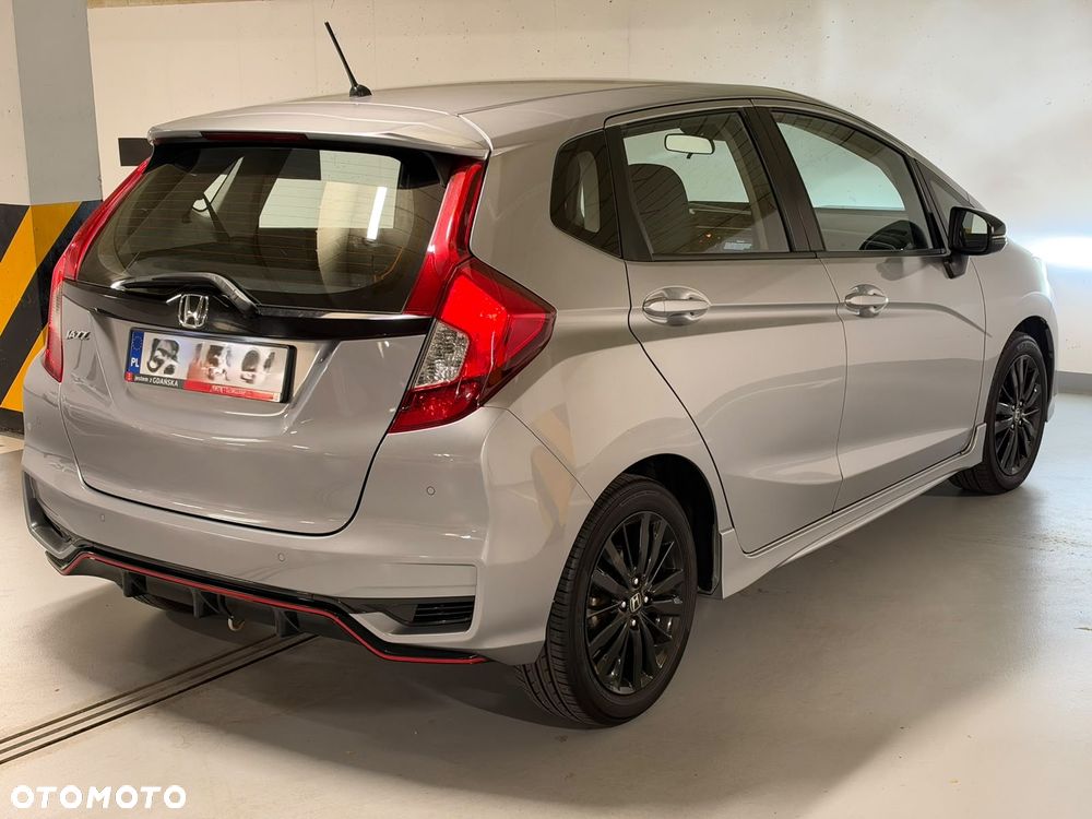 Honda Jazz 1.5 i-VTEC Dynamic (ADAS/Honda Connect+) CVT - 6