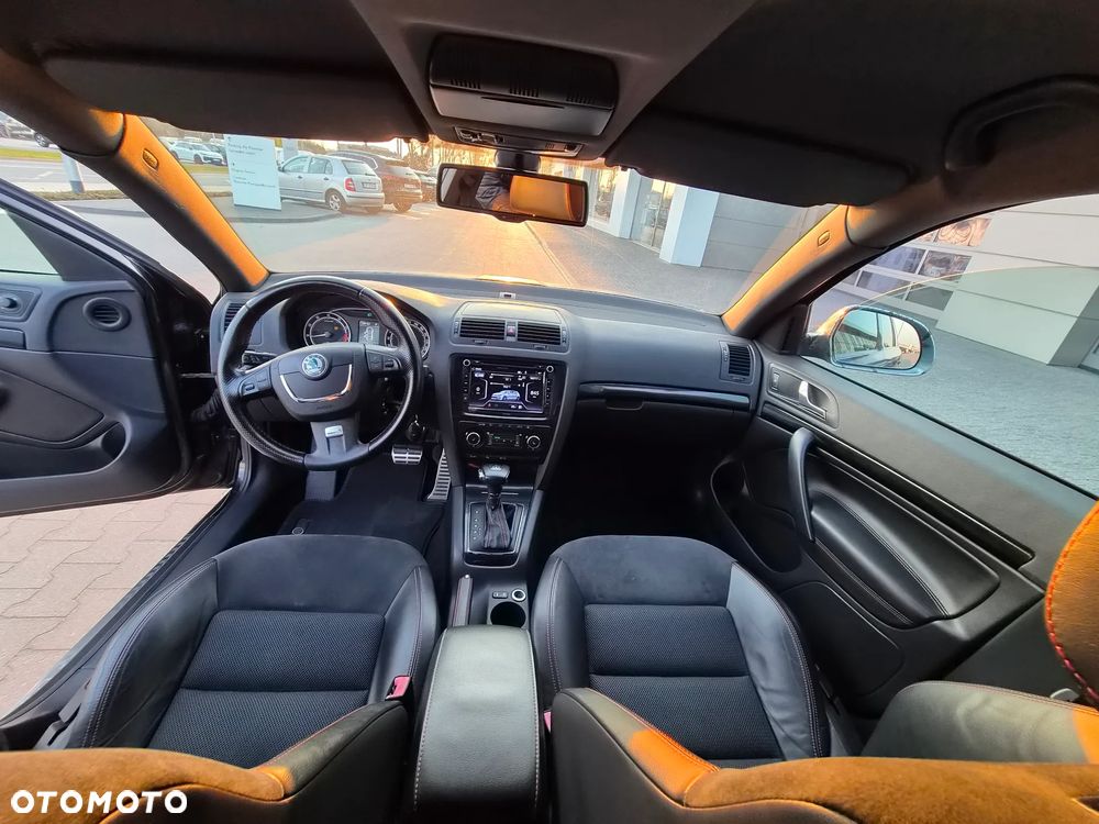 Skoda Octavia 2.0 TSI DSG RS 245 - 7