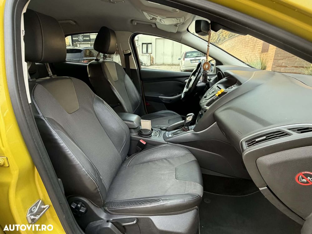 Ford Focus 2.0 TDCI DPF Aut. Titanium - 9