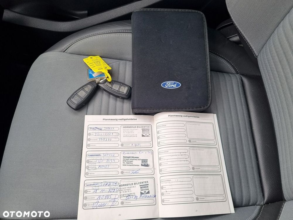 Ford Kuga 1.5 EcoBoost 2x4 Titanium - 23