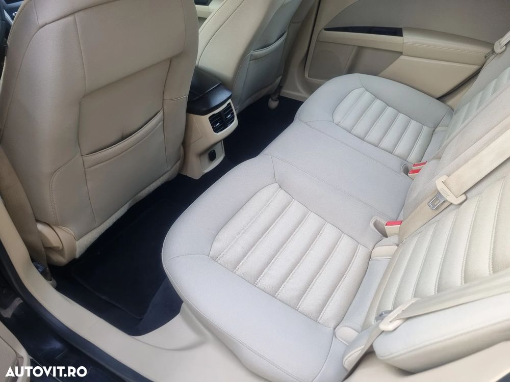 Ford Mondeo 2.0 TDCI PowerShift Trend - 11