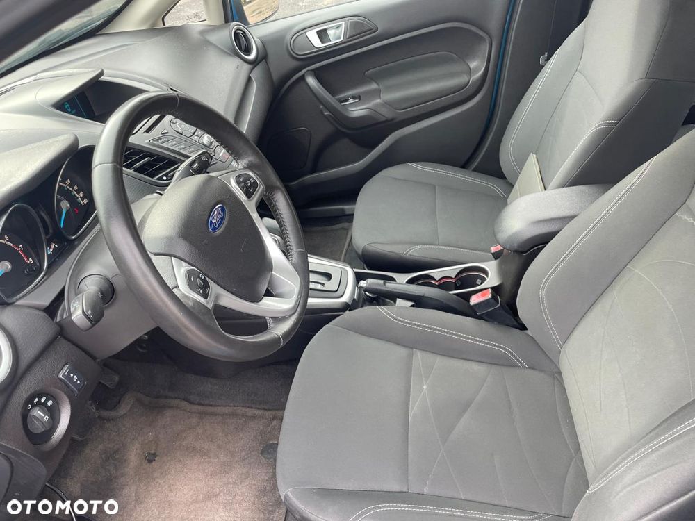 Ford Fiesta - 13