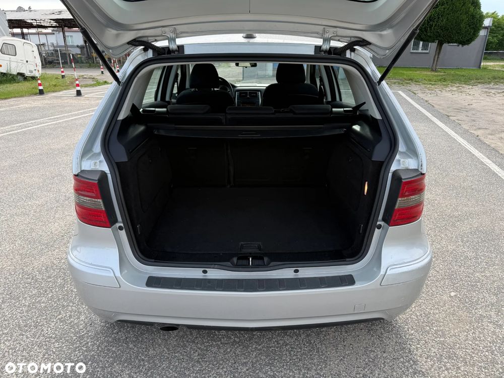 Mercedes-Benz Klasa B 180 CDI Special Edition - 6