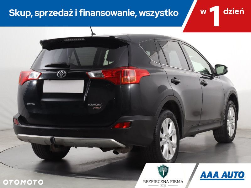 Toyota RAV4 - 6