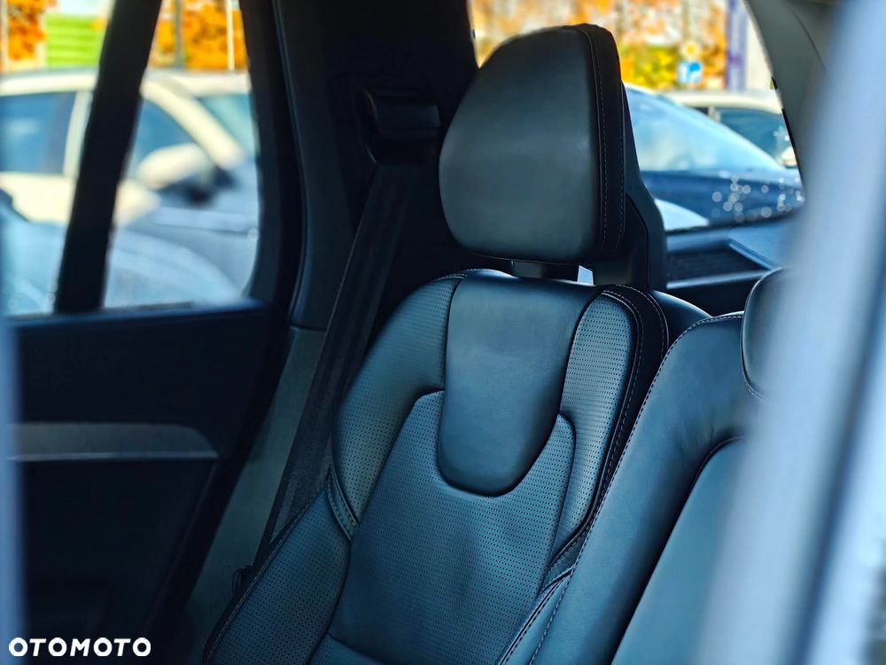 Volvo XC 90 D5 AWD Inscription - 11