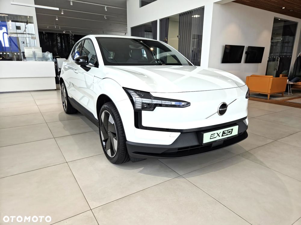 Volvo EX30 69kWh Twin Motor Plus - 3