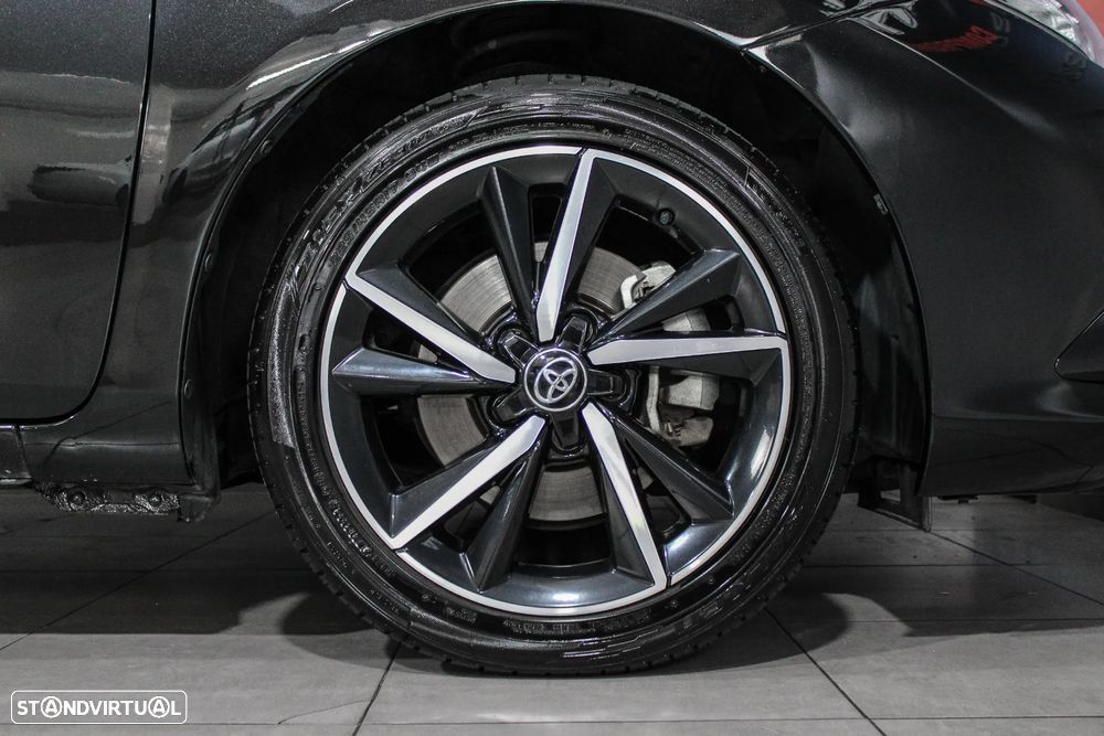 Toyota Auris 1.8 HSD Comfort +P.Techno+P.Sport - 8