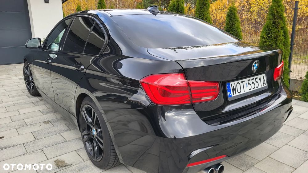 BMW Seria 3 330e iPerformance M Sport - 14