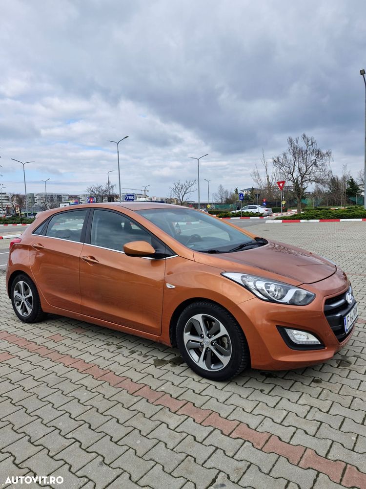 Hyundai i30 1.6 CRDI Premium - 8