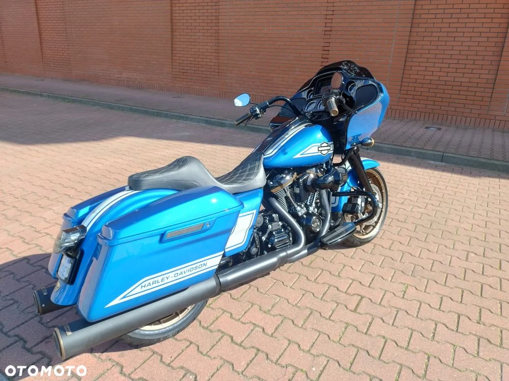 Harley-Davidson Touring Road Glide - 18