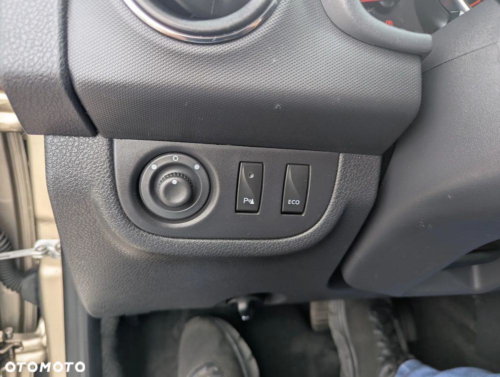 Dacia Sandero Stepway TCe 90 Easy-R Prestige - 27