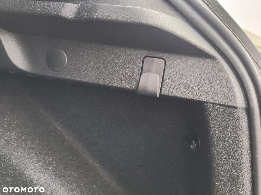 Skoda Scala 1.5 TSI Monte Carlo DSG - 10