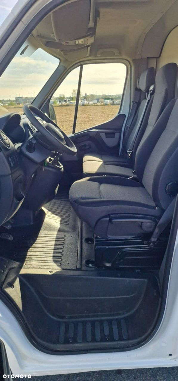 Renault Master - 22