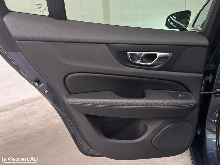 Volvo V60 2.0 T6 AWD TE Inscription - 46