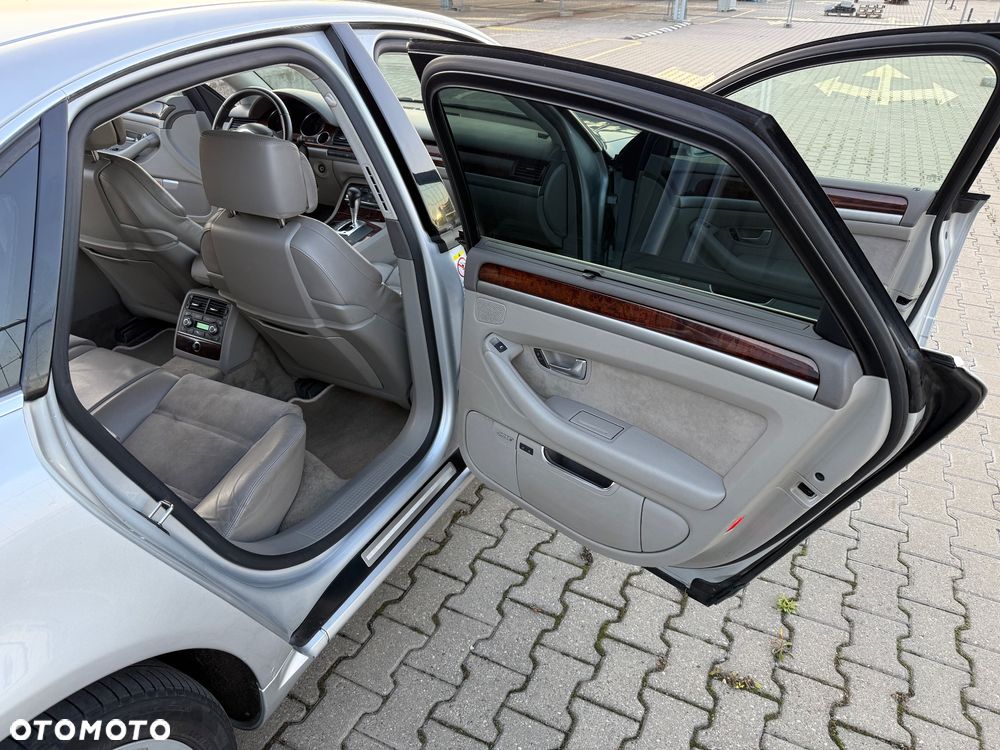 Audi A8 3.0 TDI L Quattro - 22