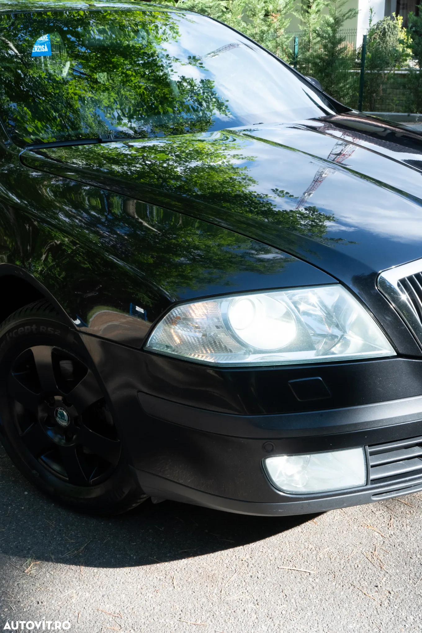 Skoda Octavia Combi 2.0 TDI Elegance Automatic - 2