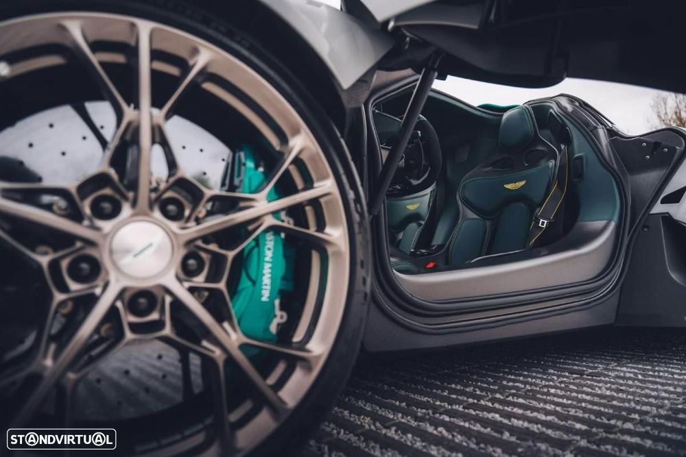 Aston Martin Valhalla - 18