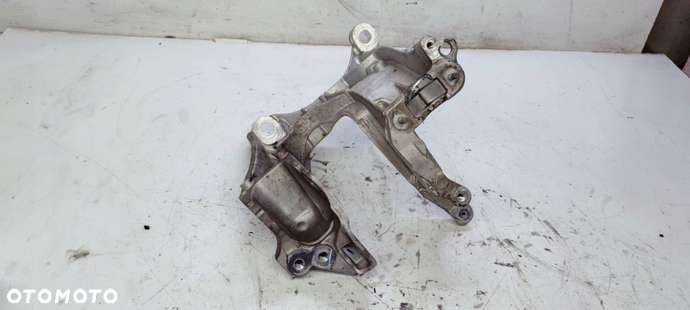 ŁAPA SILNIKA WSPORNIK PRAWY AUDI A6 C8 80A399296S - 6