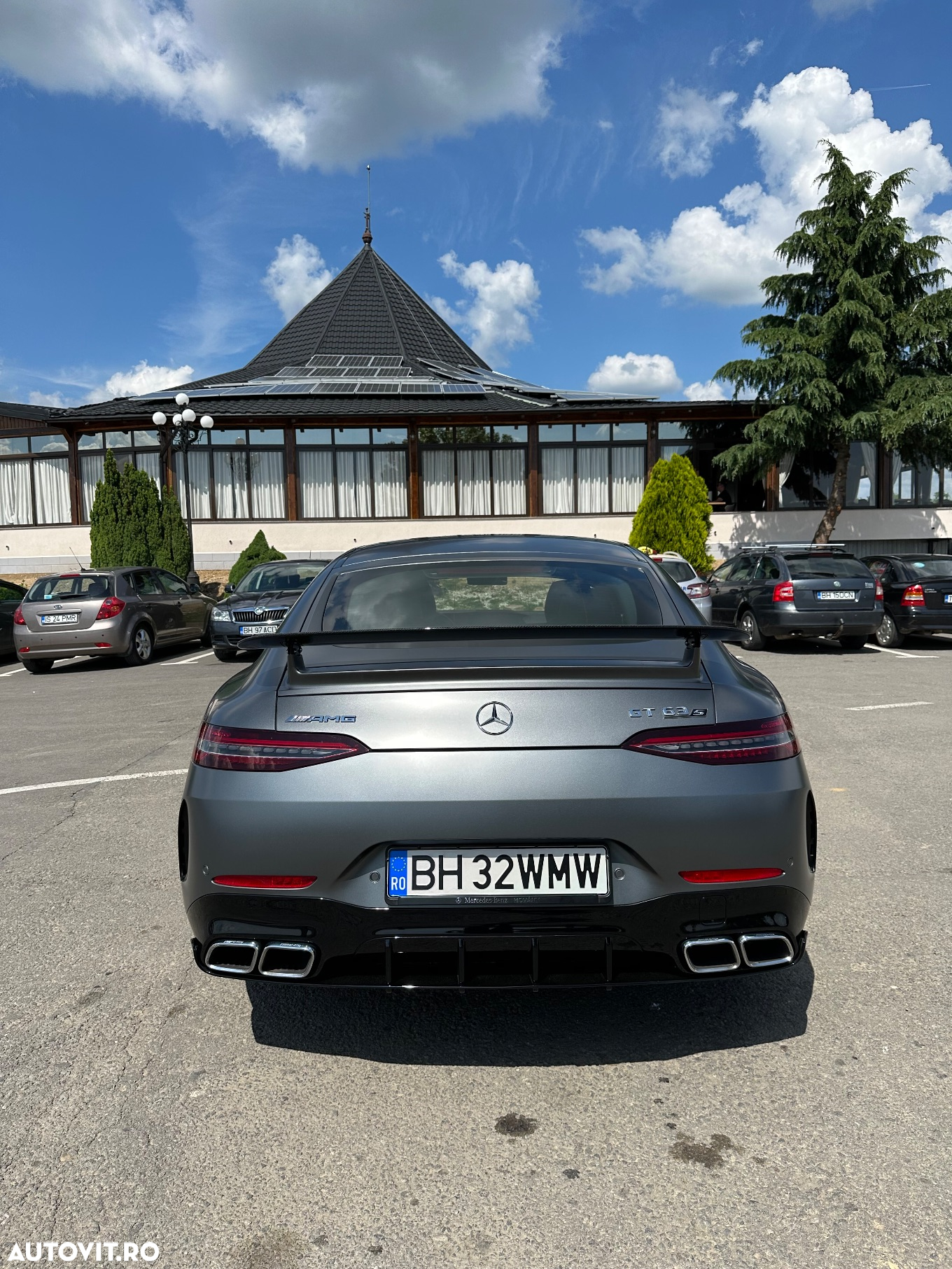 Mercedes-Benz AMG GT-S 63 4MATIC+ - 6