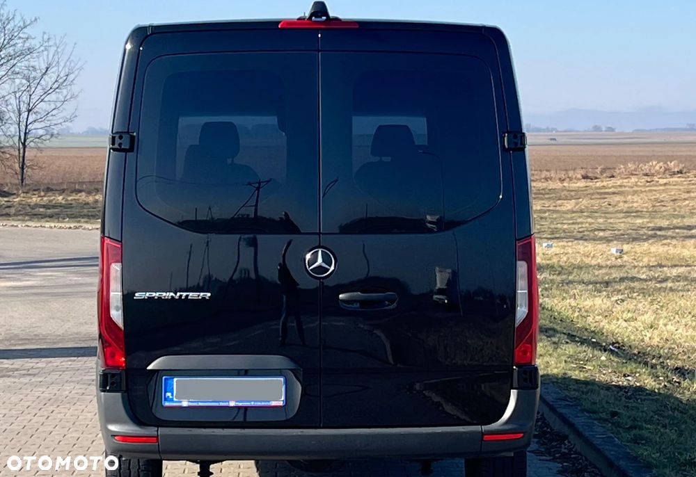 Mercedes-Benz Sprinter - 5