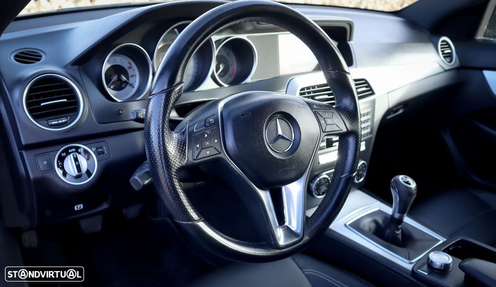 Mercedes-Benz C 250 CDi BE - 15