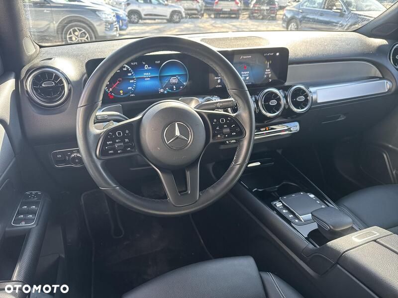 Mercedes-Benz GLB 200 7G-DCT - 11