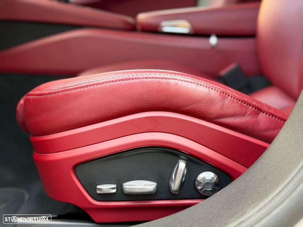 Porsche Panamera Sport Turismo 4 E-Hybrid Platinum Edition - 20