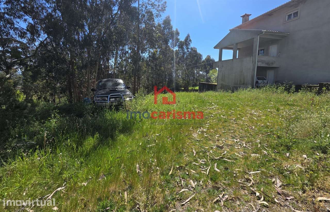 Terreno para Construção com 1.307m2 em Sanfins, Paços de Ferreira - Grande imagem: 3/9