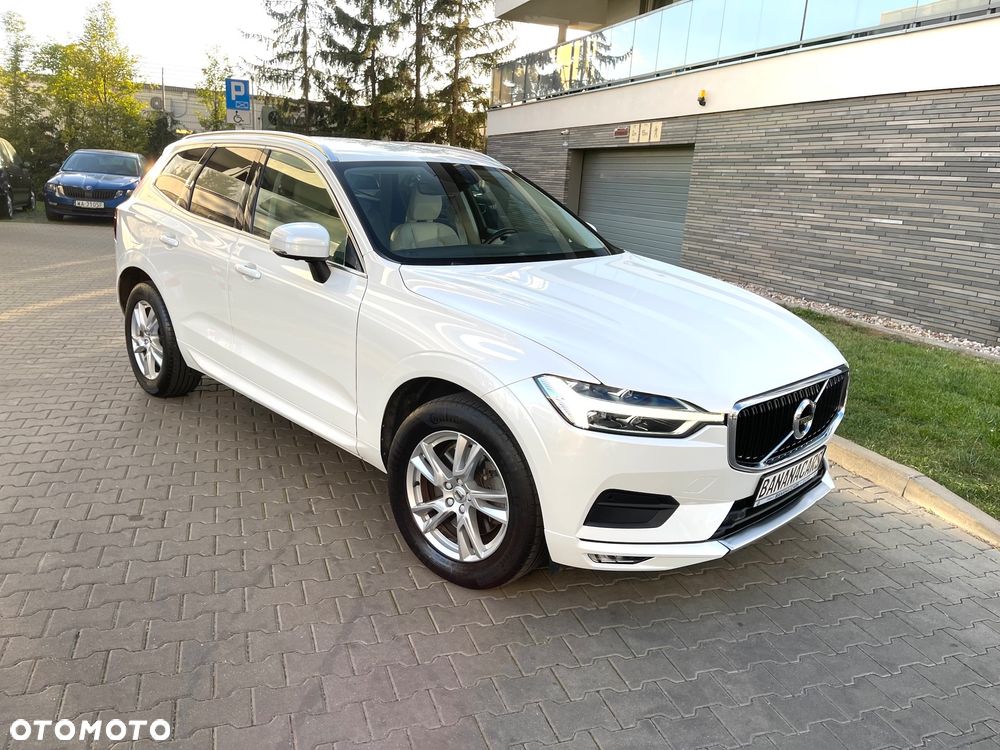 Volvo XC 60 D4 Momentum Pro - 16