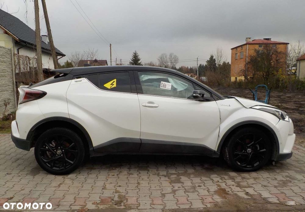 Toyota C-HR - 21