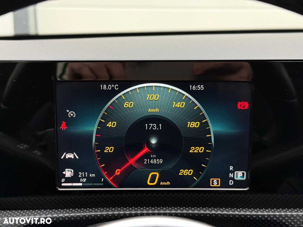 Mercedes-Benz A 200 Sedan 7G-DCT Edition 19 - 28