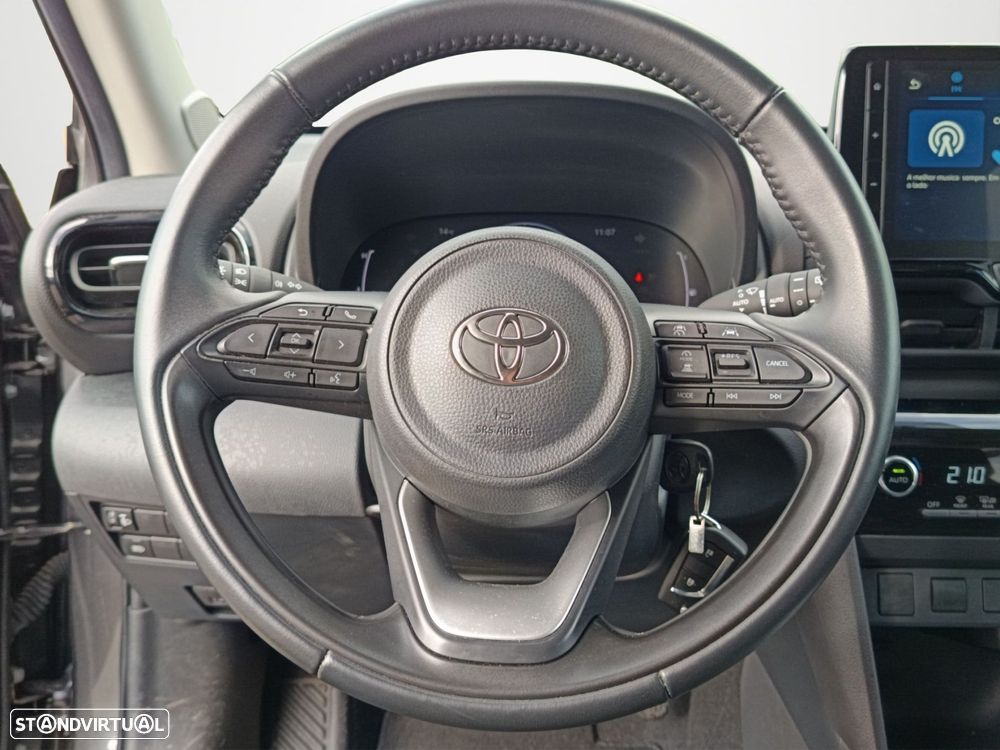 Toyota Yaris Cross 1.5 HDF Comfort Plus - 34