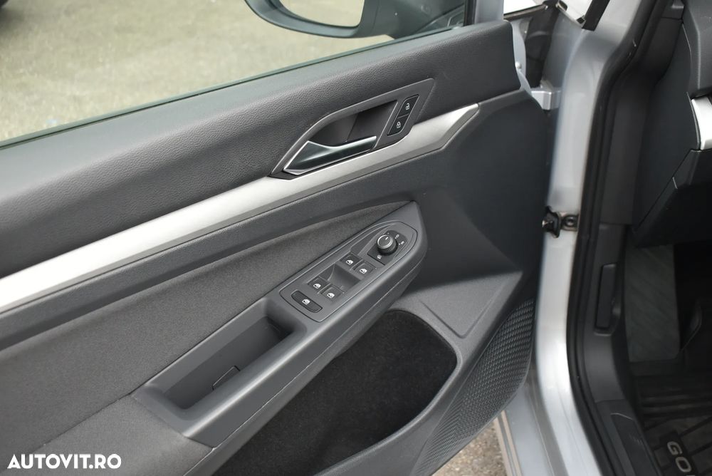 VOLKSWAGEN Golf 2021 — imagine 14
