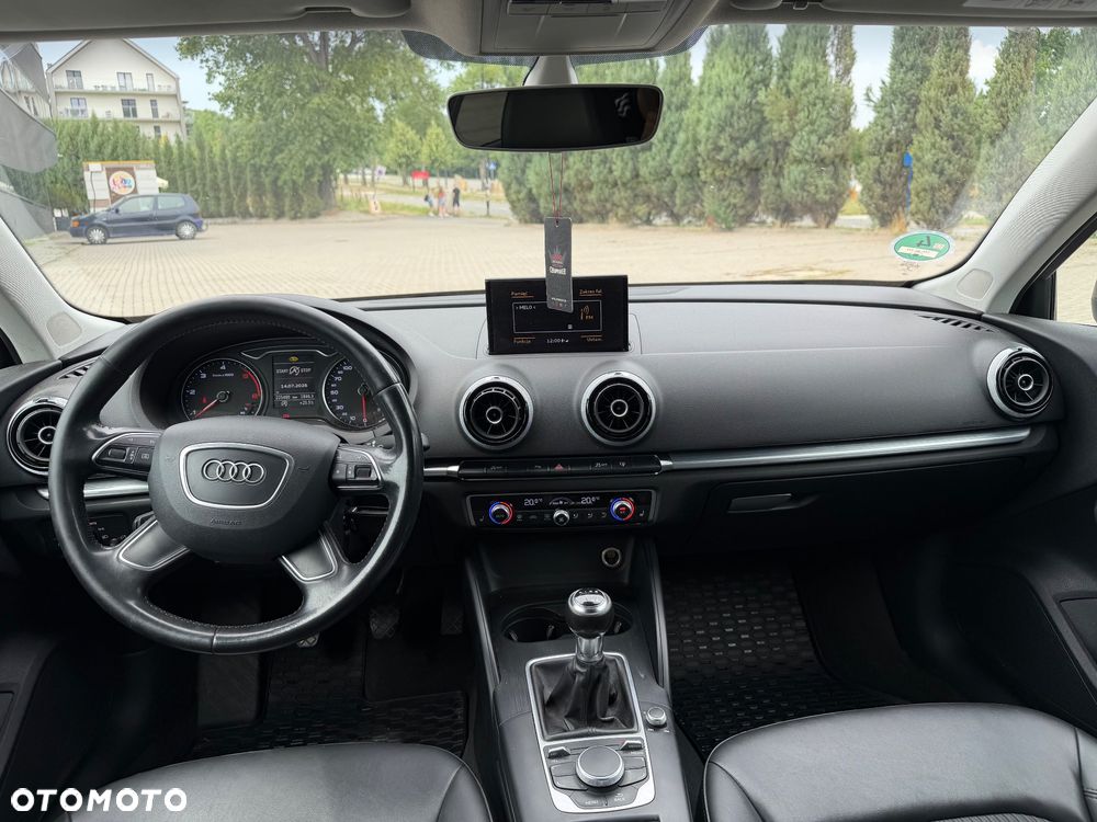 Audi A3 Sportback - 19