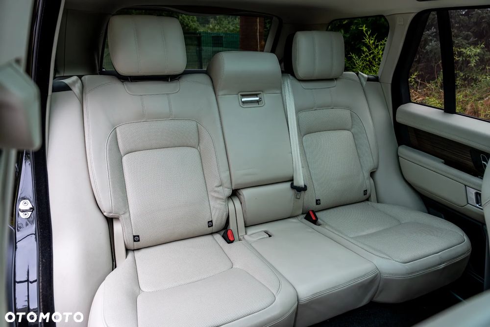 Land Rover Range Rover 4.4SD V8 Vogue EU6 - 40