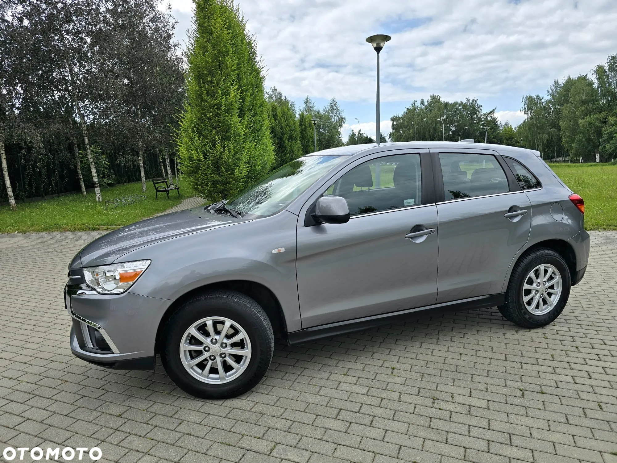 Mitsubishi ASX 1.6 Inform - 2