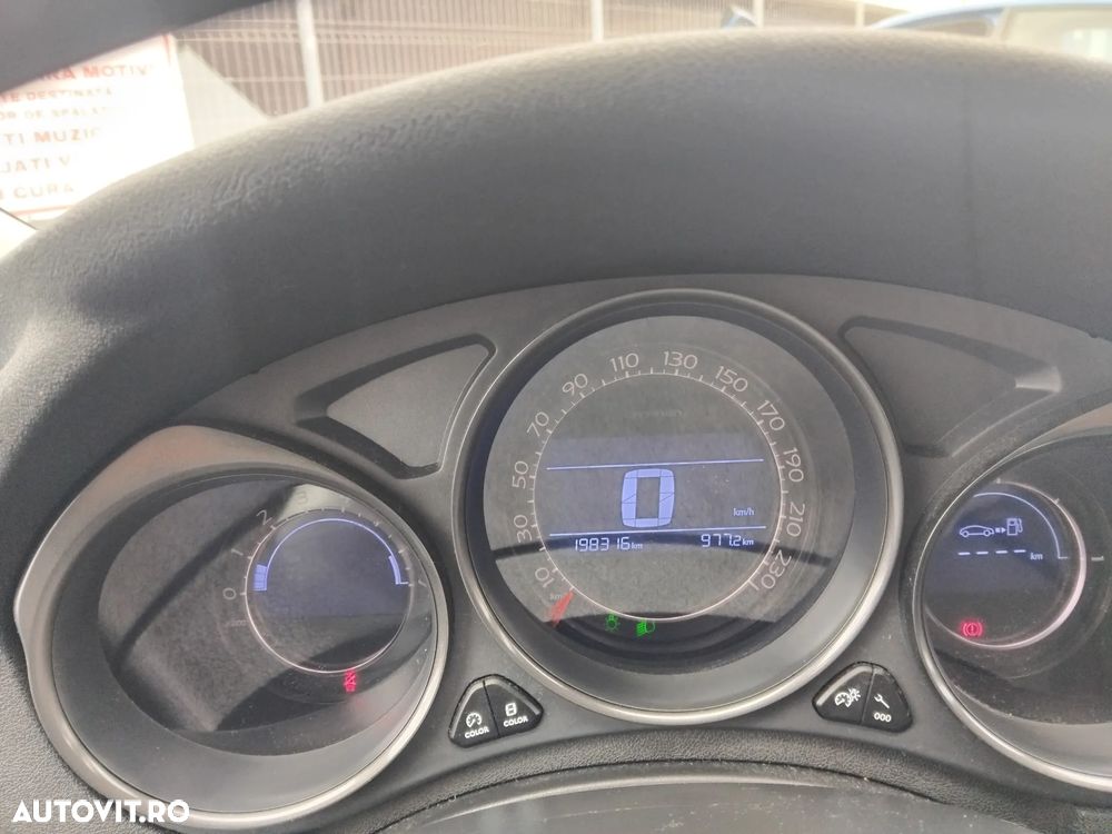 Citroën C4 VTi 120 Selection - 8