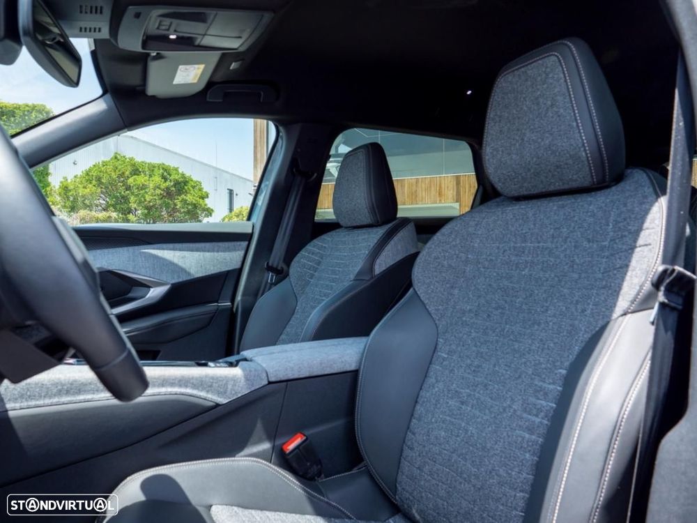 Peugeot E-5008 73 kWh Allure - 25