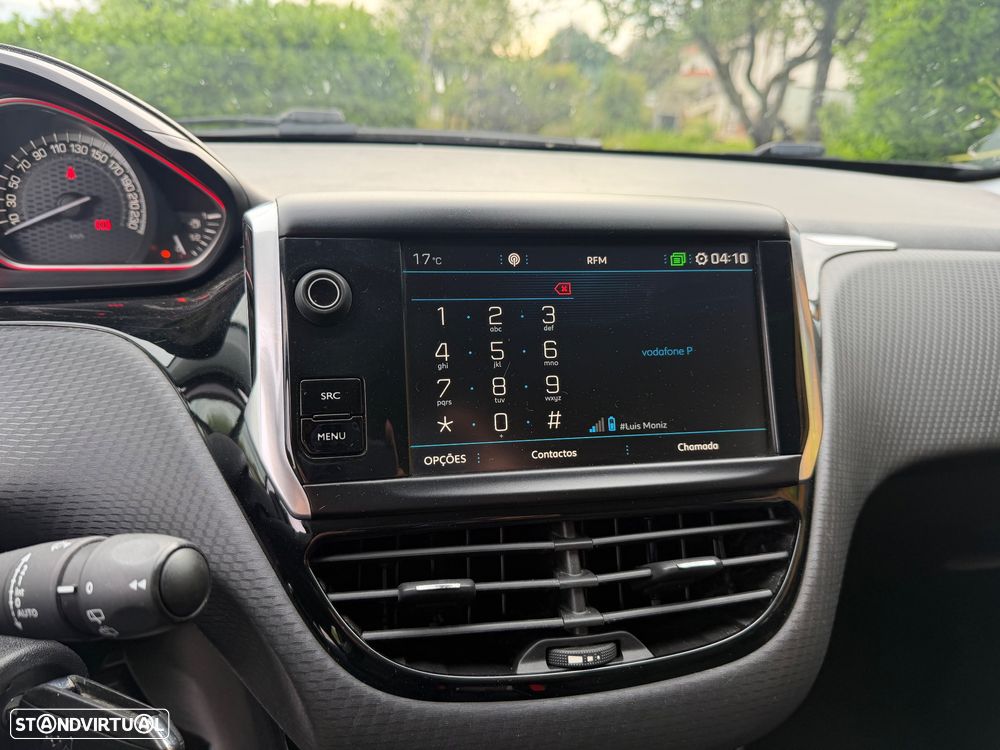 Peugeot 2008 1.2 PureTech GT Line EAT6 - 27