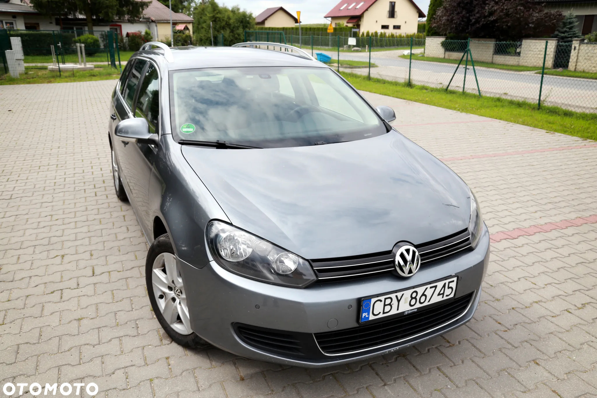 Volkswagen Golf 1.6 TDI DPF Comfortline - 8