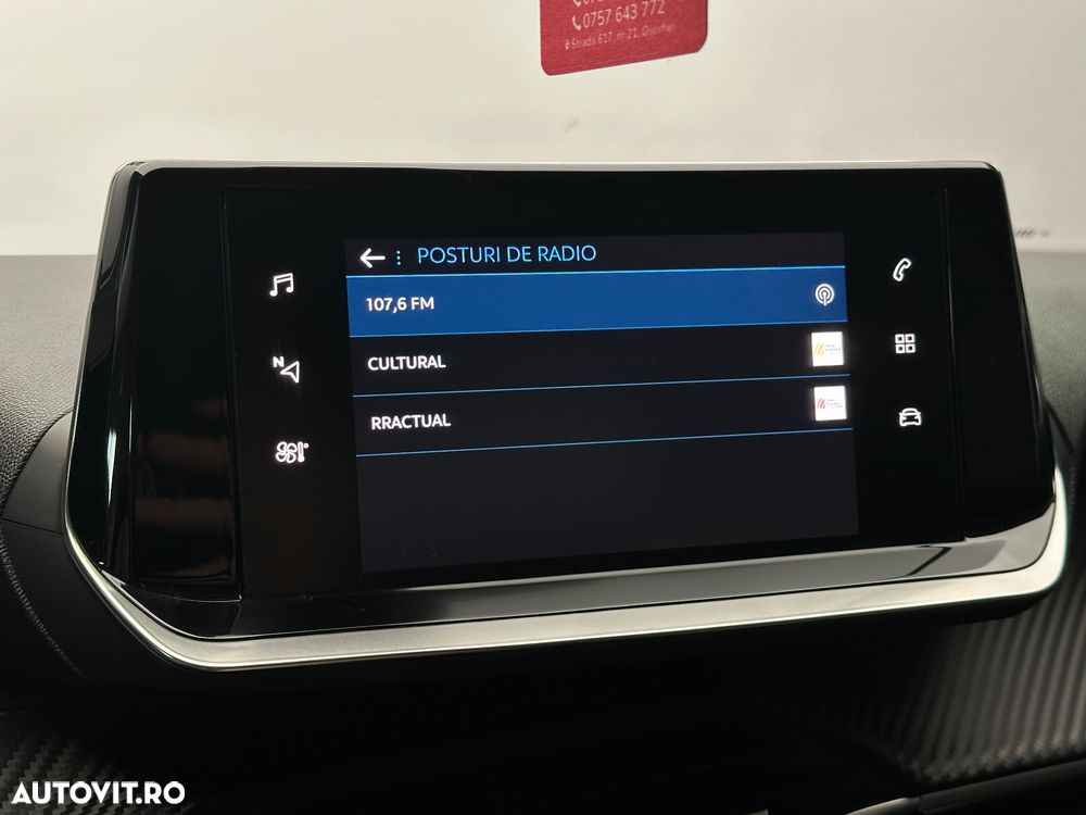 Peugeot 2008 PureTech 130 EAT8 Allure - 19