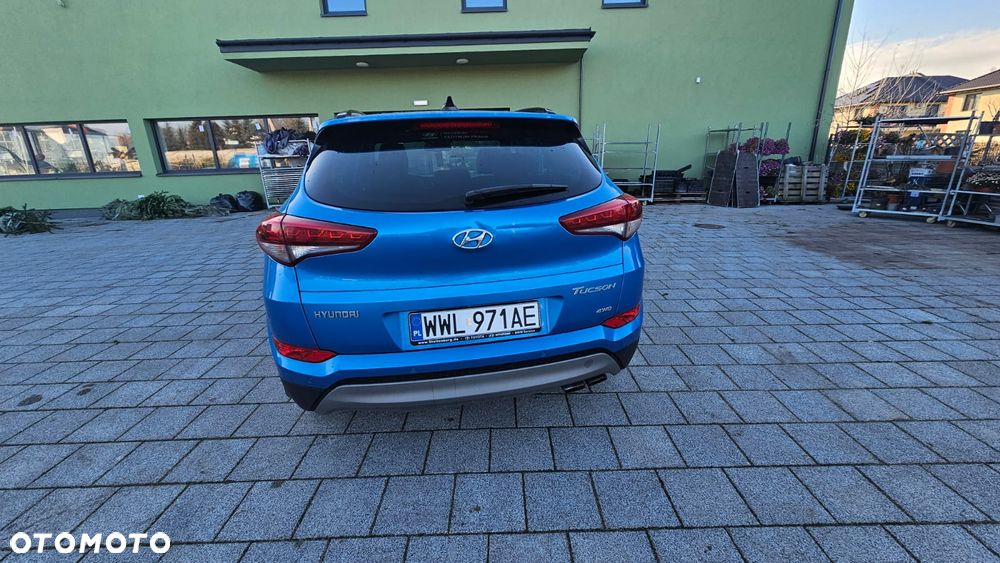 Hyundai Tucson blue 2.0 CRDi 4WD Premium - 19
