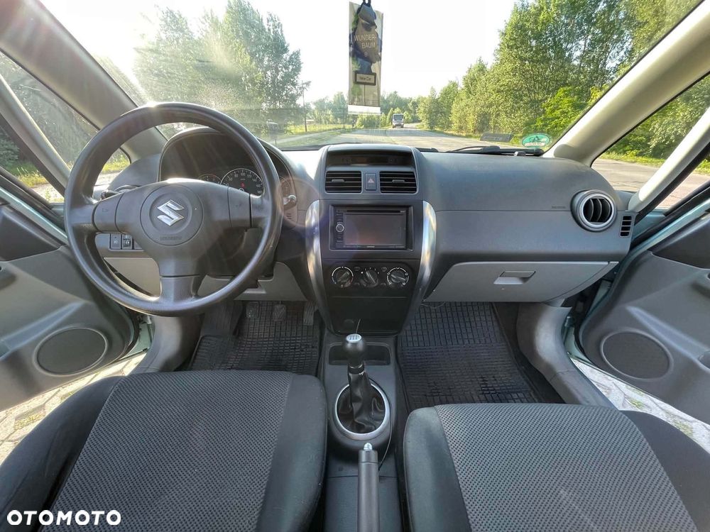 Suzuki SX4 1.5 - 14